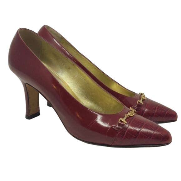 Escada | Women's Vintage Red Alligator Embossed Italian Heels (Size 8B) - Picture 1 of 15